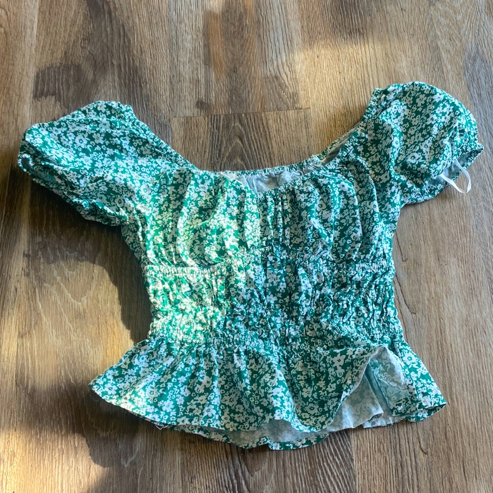 Size small, and any offer !